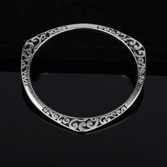 Vintage Floral Design Thai Silver Bracelet (Elegant)